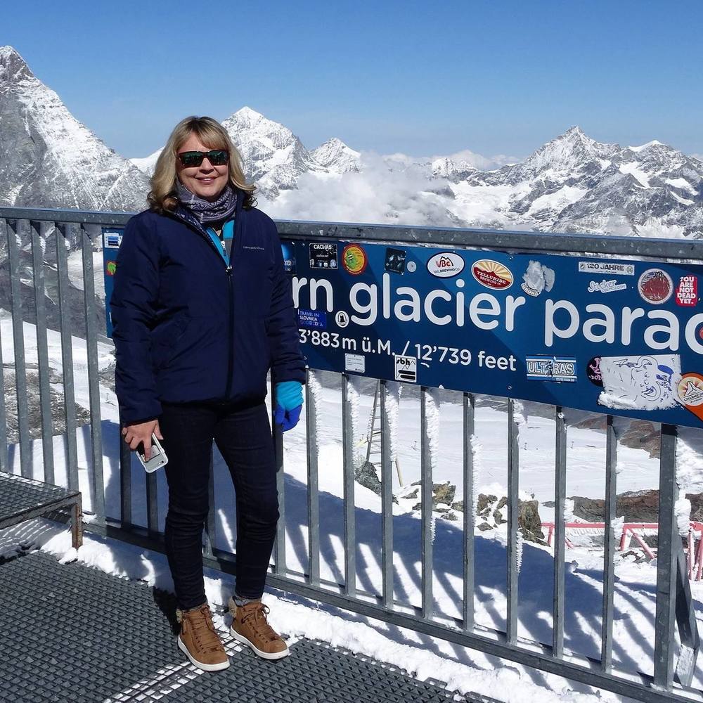 Meet your Posher, Marion